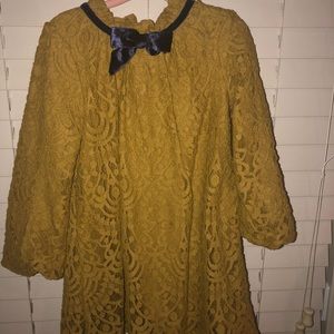 Girls lace dress with blue velvet ribbon. Size 4